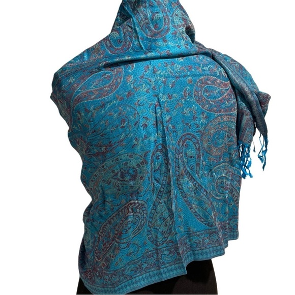 Elegant Shawl in Turquoise Blue Paisley - Versatile Wrap, Scarf, Veil Soft Rayon - Picture 5 of 16